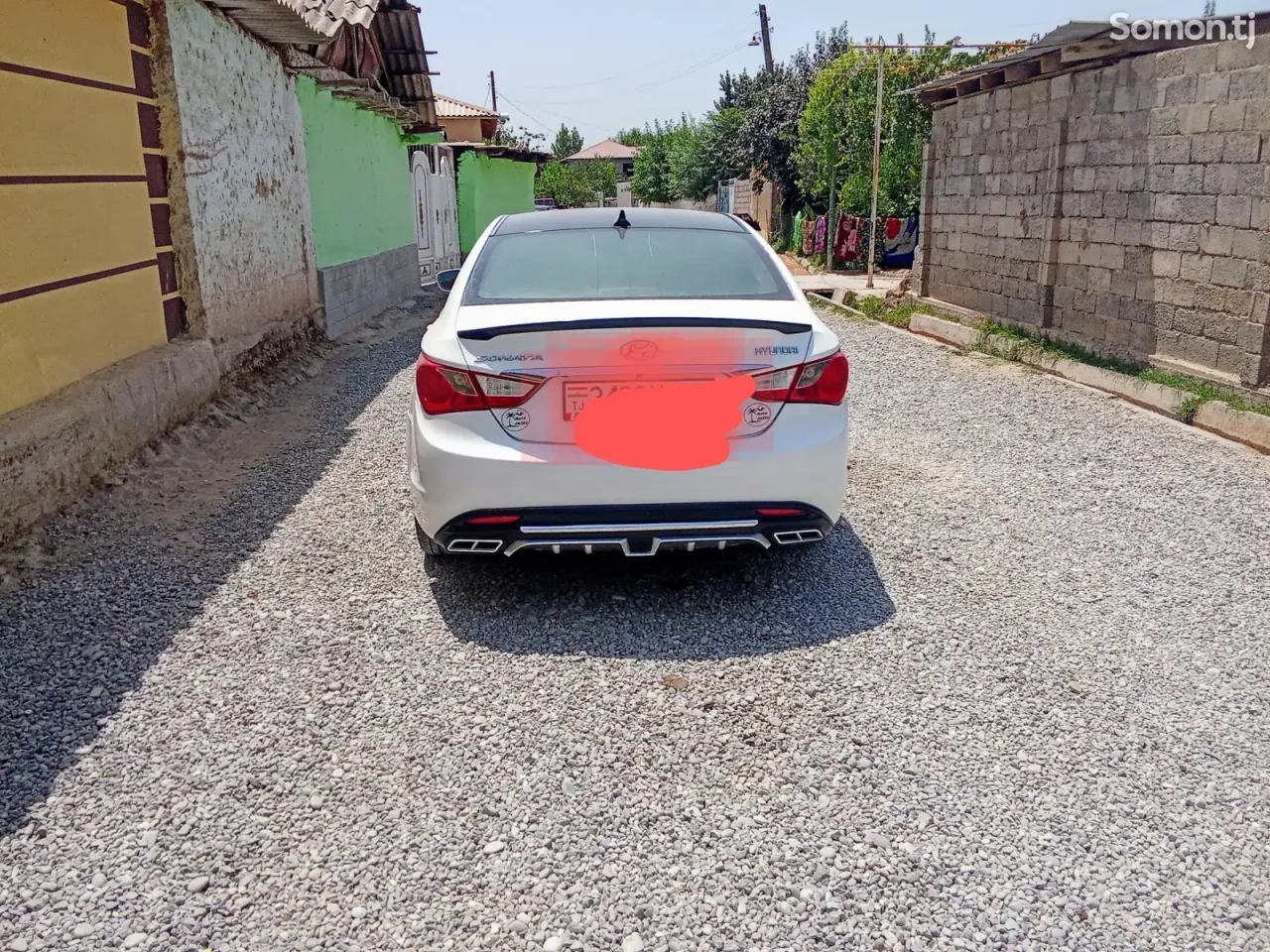 Hyundai Sonata 2011 · 2.4 AT