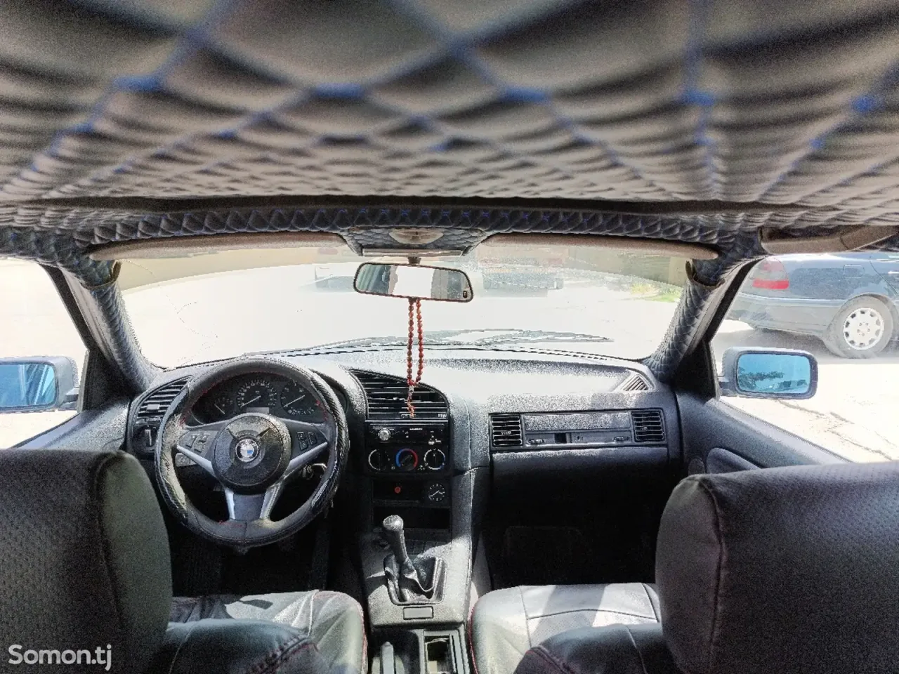 BMW 3 series 1993 · 1.8 MT