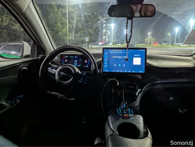 BYD E2 2023 · 2.0 AMT
