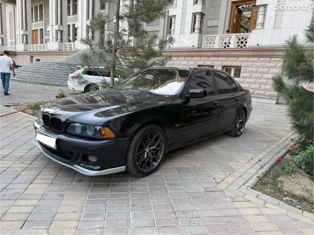 BMW 5 series 2001 · 3.0 AT