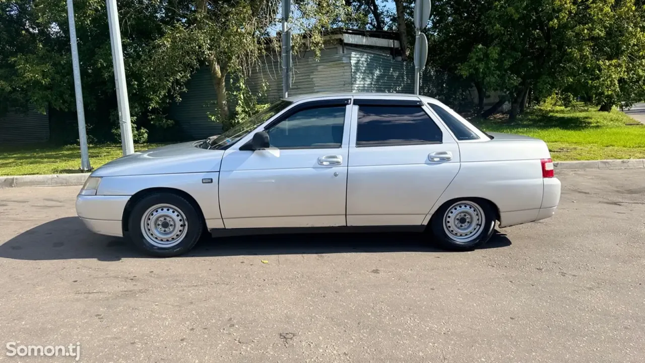 Lada (ВАЗ) 2110 2004 · 1.5 MT