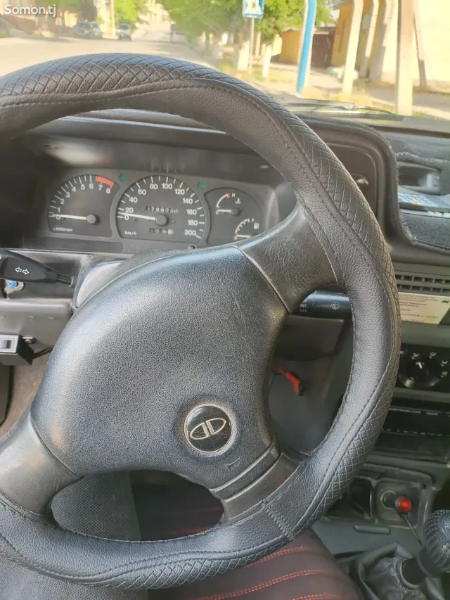 Daewoo Nexia 1994 · 1.6 MT