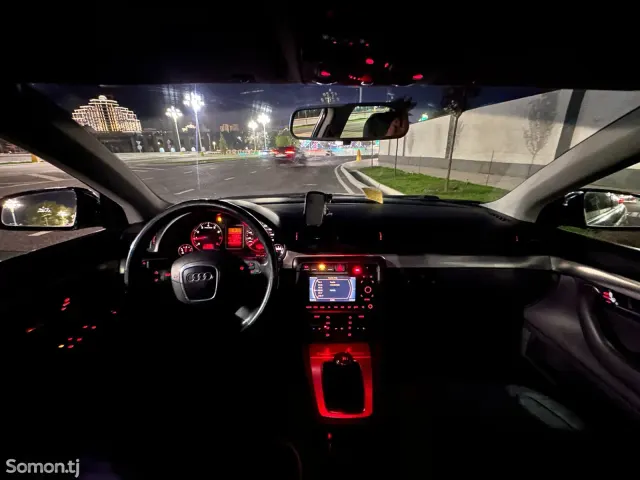 Audi A4 2007 · 1.8 MT