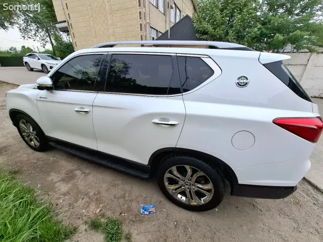 Ssang Yong Rexton 2018 · 2.2 AT