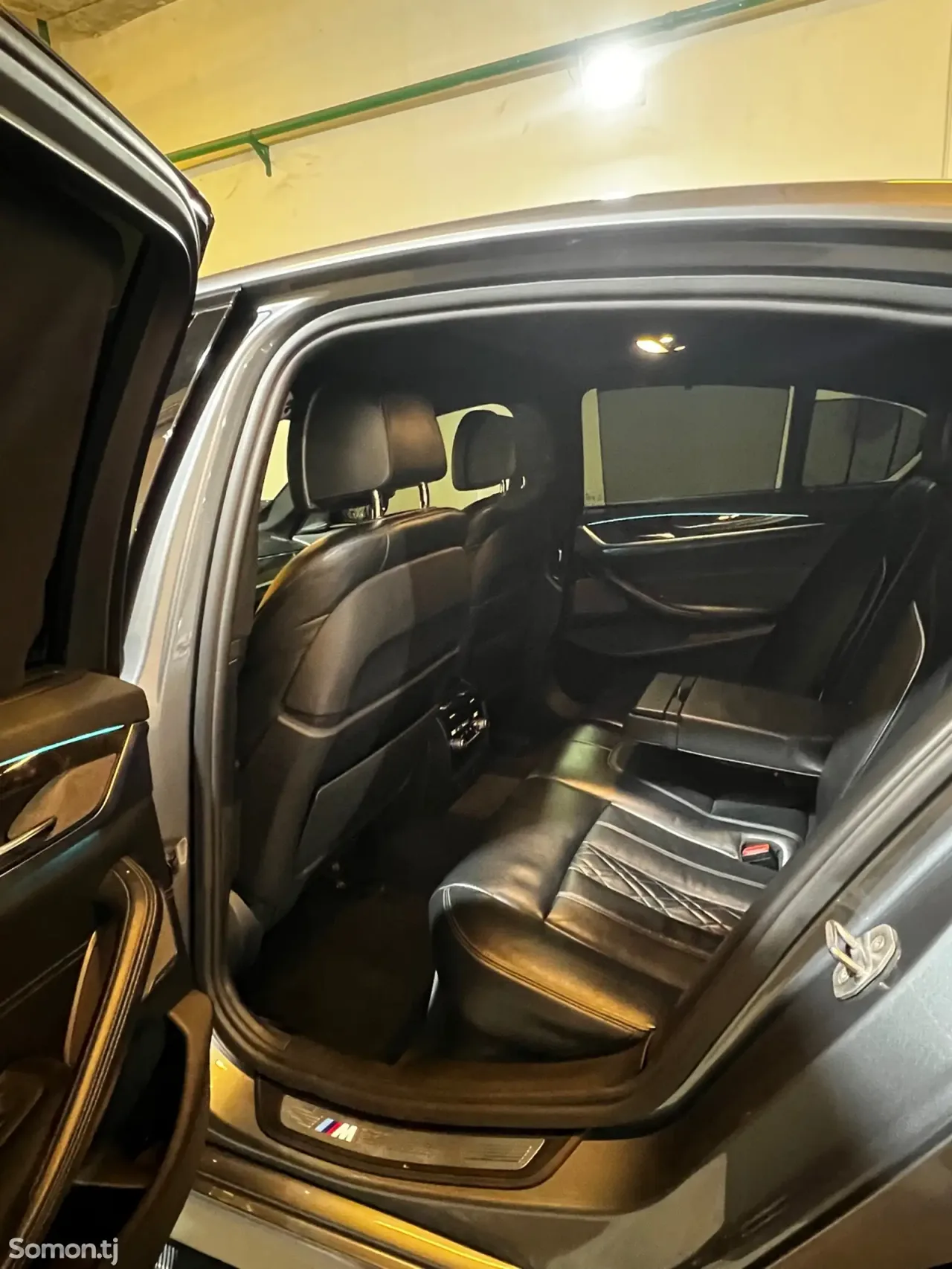 BMW 5 series 2017 · 3.0 AMT