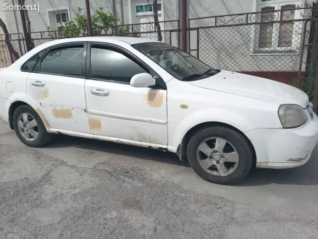 Daewoo Lacetti 2004 · 1.8 AT