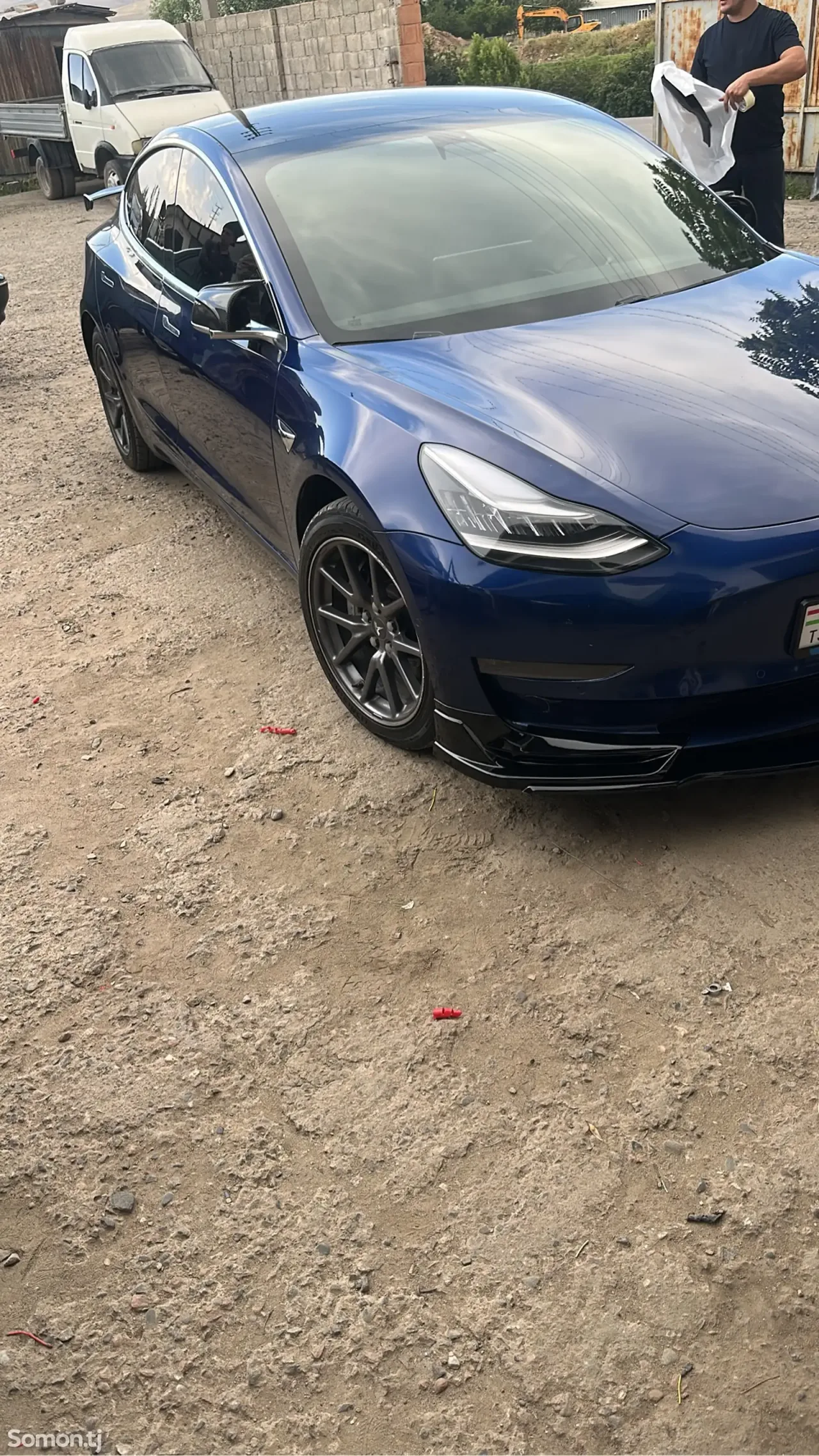 Tesla Model 3 2020 · 6.3 AT