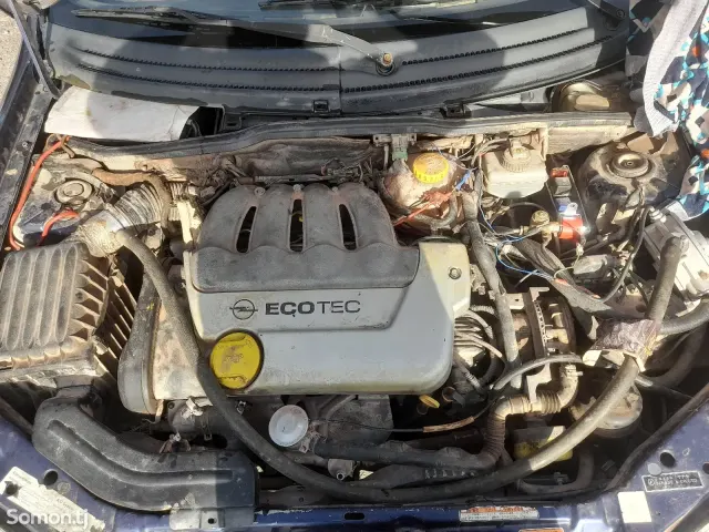 Opel Vita 1995 · 1.4 AT