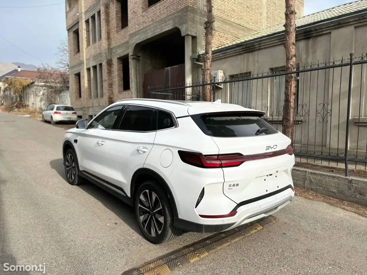 BYD Song Plus 2025 · AMT