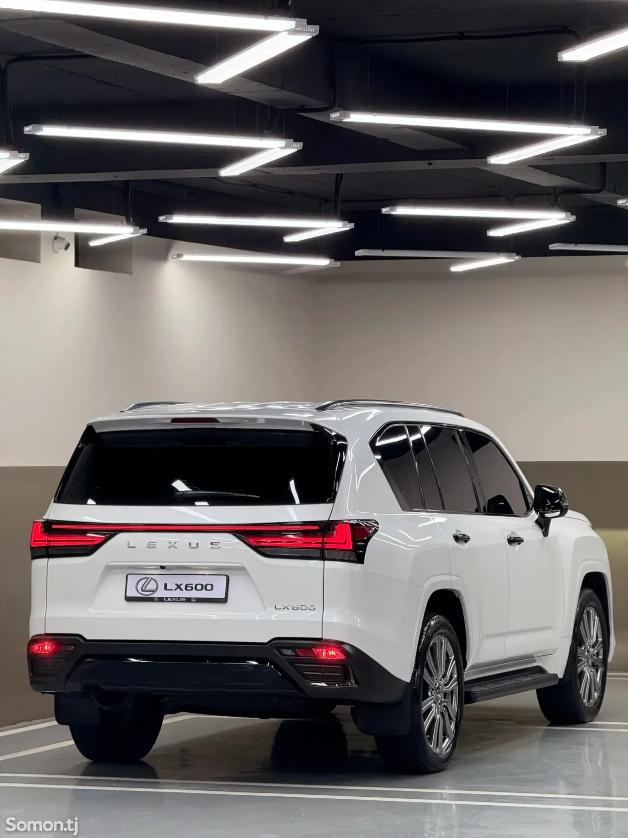 Lexus LX series 2024 · 3.5 AT