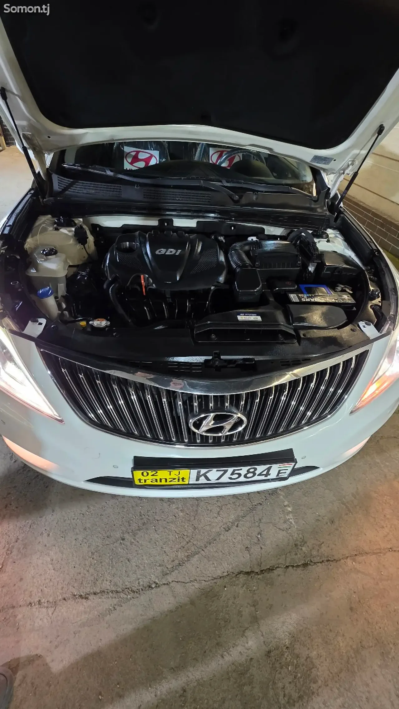 Hyundai Grandeur 2014 · 2.4 AT