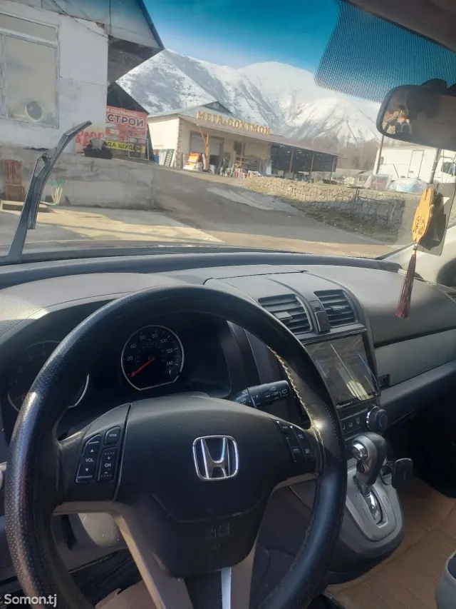 Honda CR-V 2011 · 2.4 AT