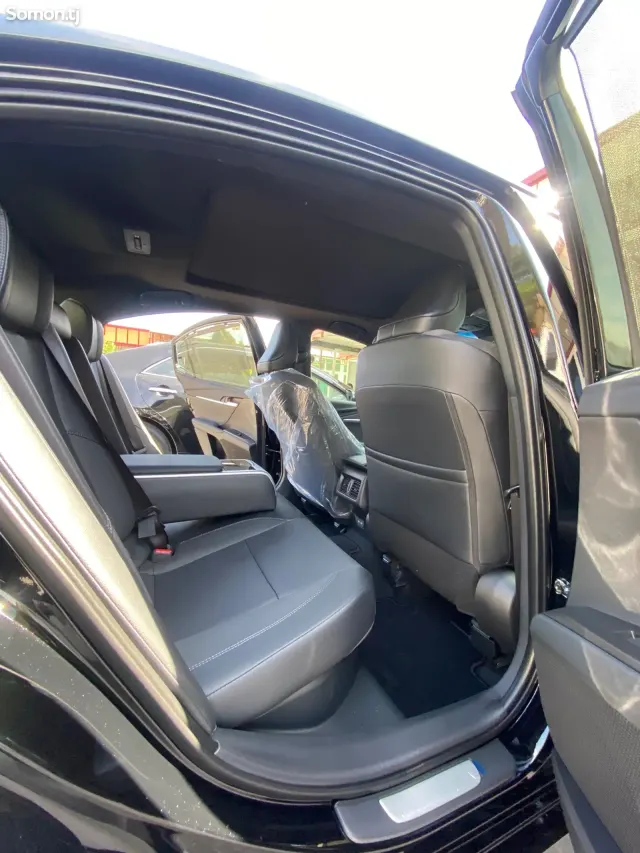 Toyota Camry 2026 · 2.5 AT