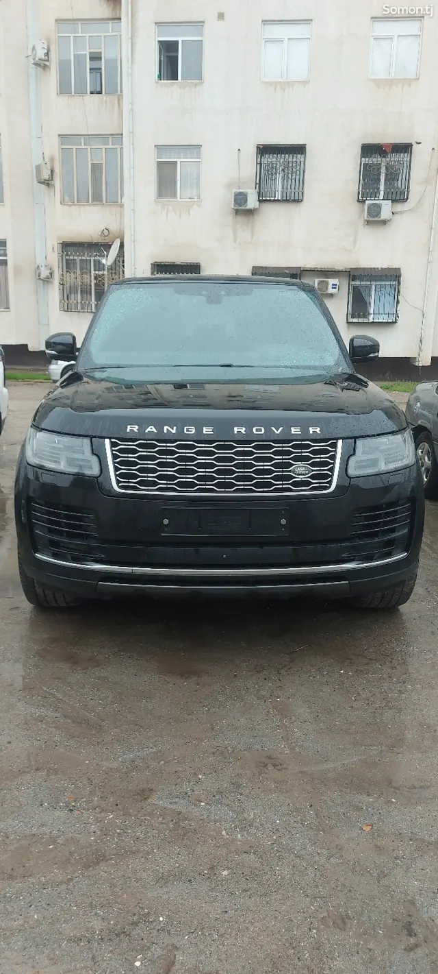 Land Rover Vogue 2018 · 4.4 AT