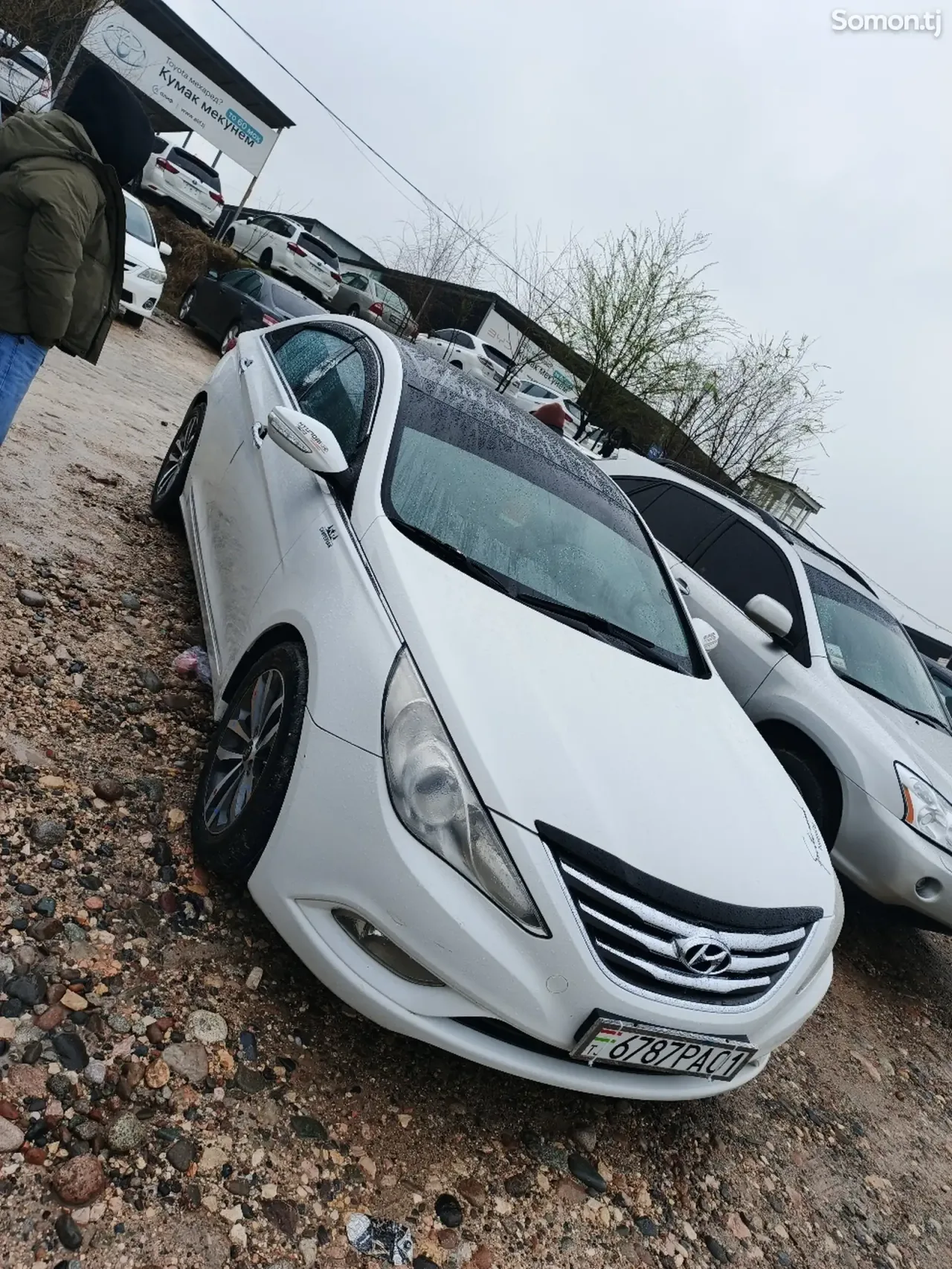 Hyundai Sonata 2011 · 2.0 AT