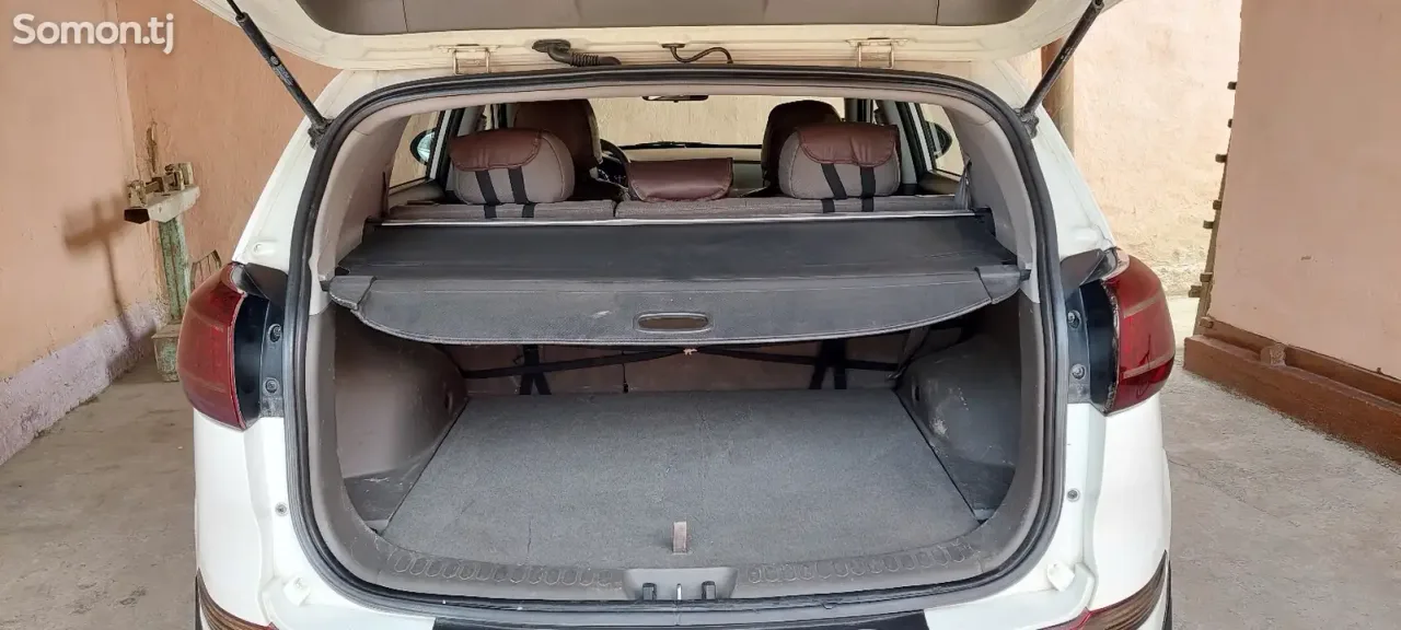 Kia Sportage 2011 · 2.0 AT