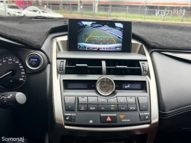 Lexus NX series 2017 · 2.5 AT
