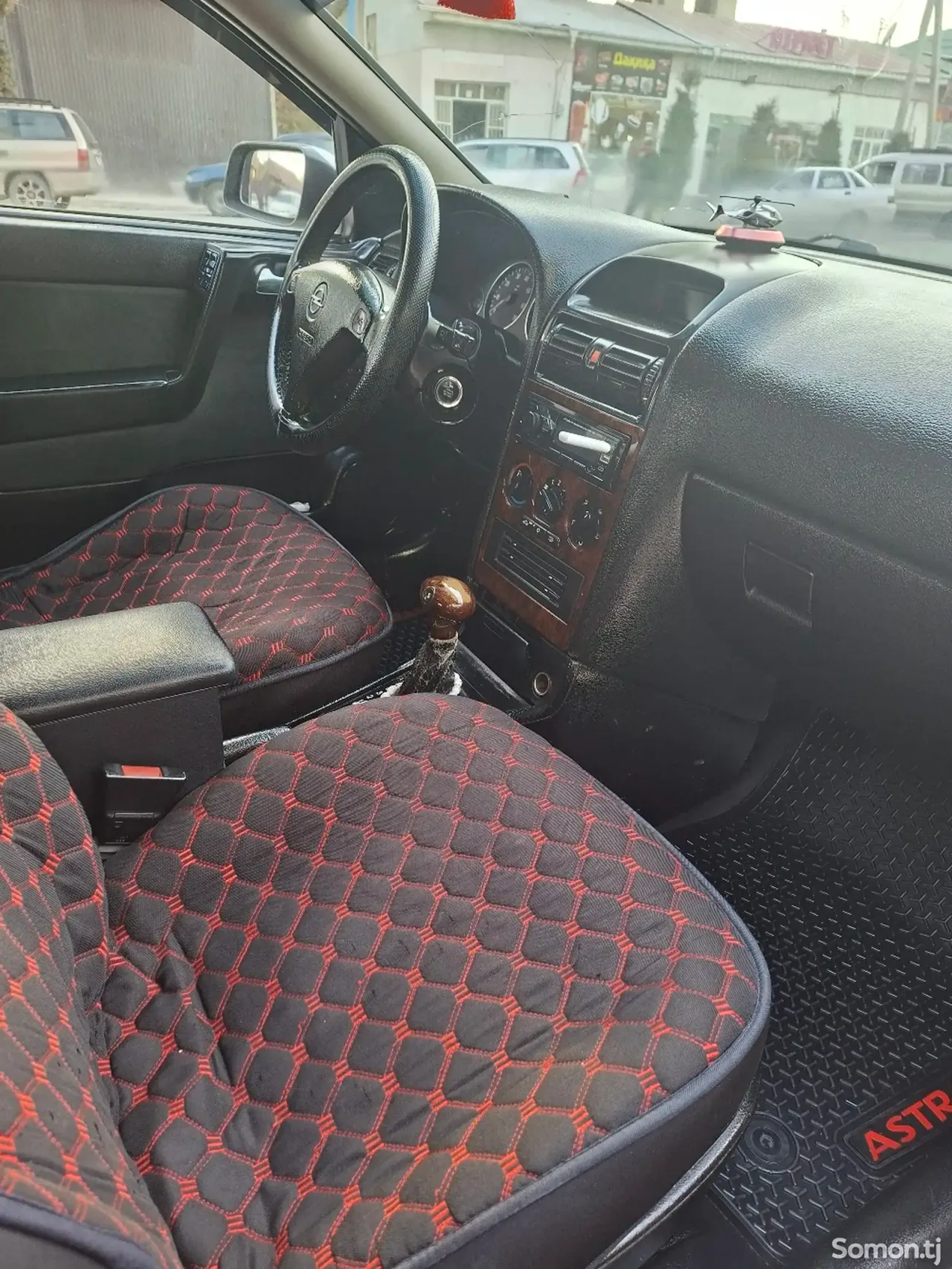 Opel Astra G 2003 · 1.6 AT