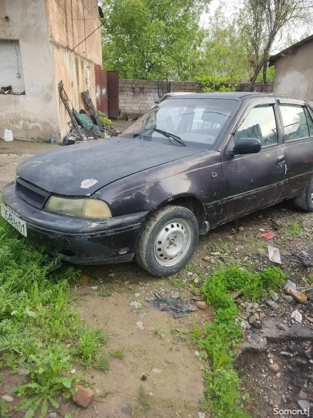 Daewoo Nexia 1996 · 1.6 MT