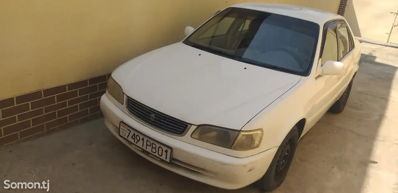 Toyota Corolla 1997 · 0.6 AT