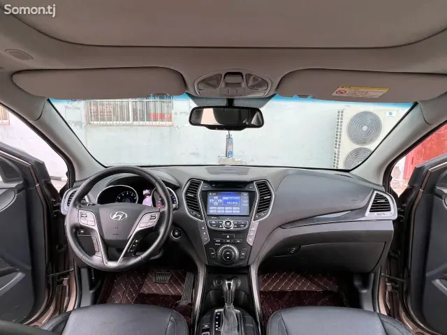 Hyundai Santa Fe 2016 · 2.0 AT