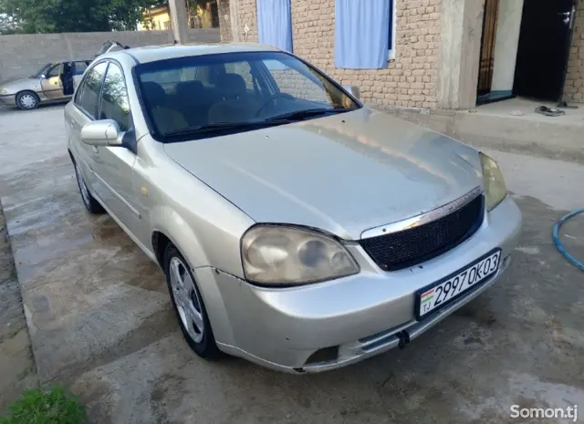 Daewoo Lacetti 2005 · 1.6 MT