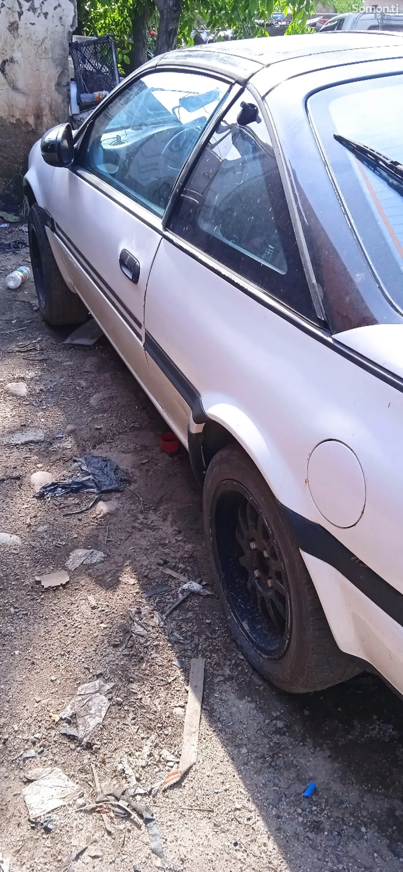 Nissan 100 NX 2000 · 1.8 MT
