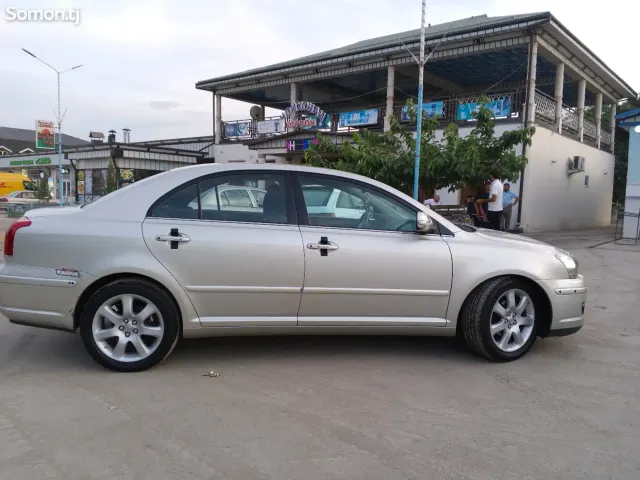 Toyota Avensis 2007 · 1.8 MT