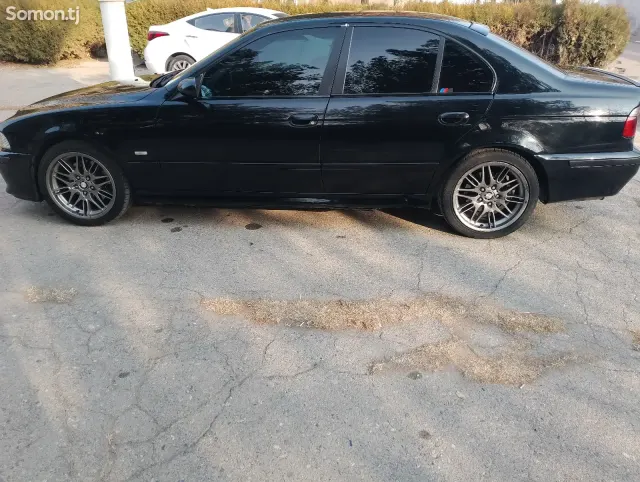 BMW 5 series 2001 · 3.0 AT