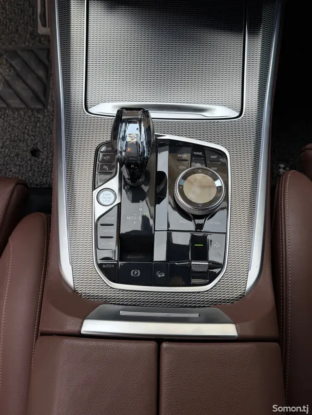 BMW X5 2018 · 3.0 AT