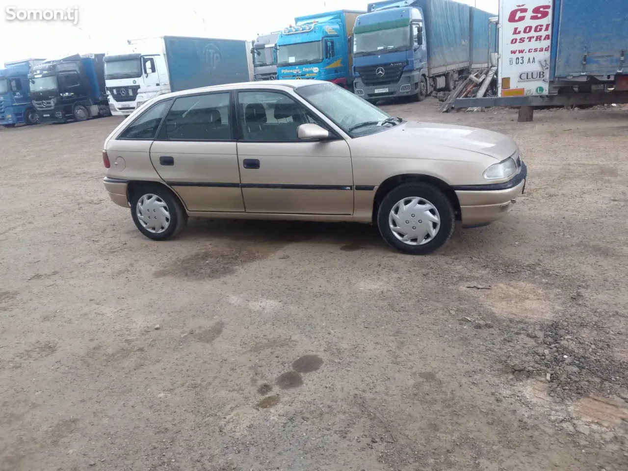 Opel Astra F 1997 · 1.6 MT