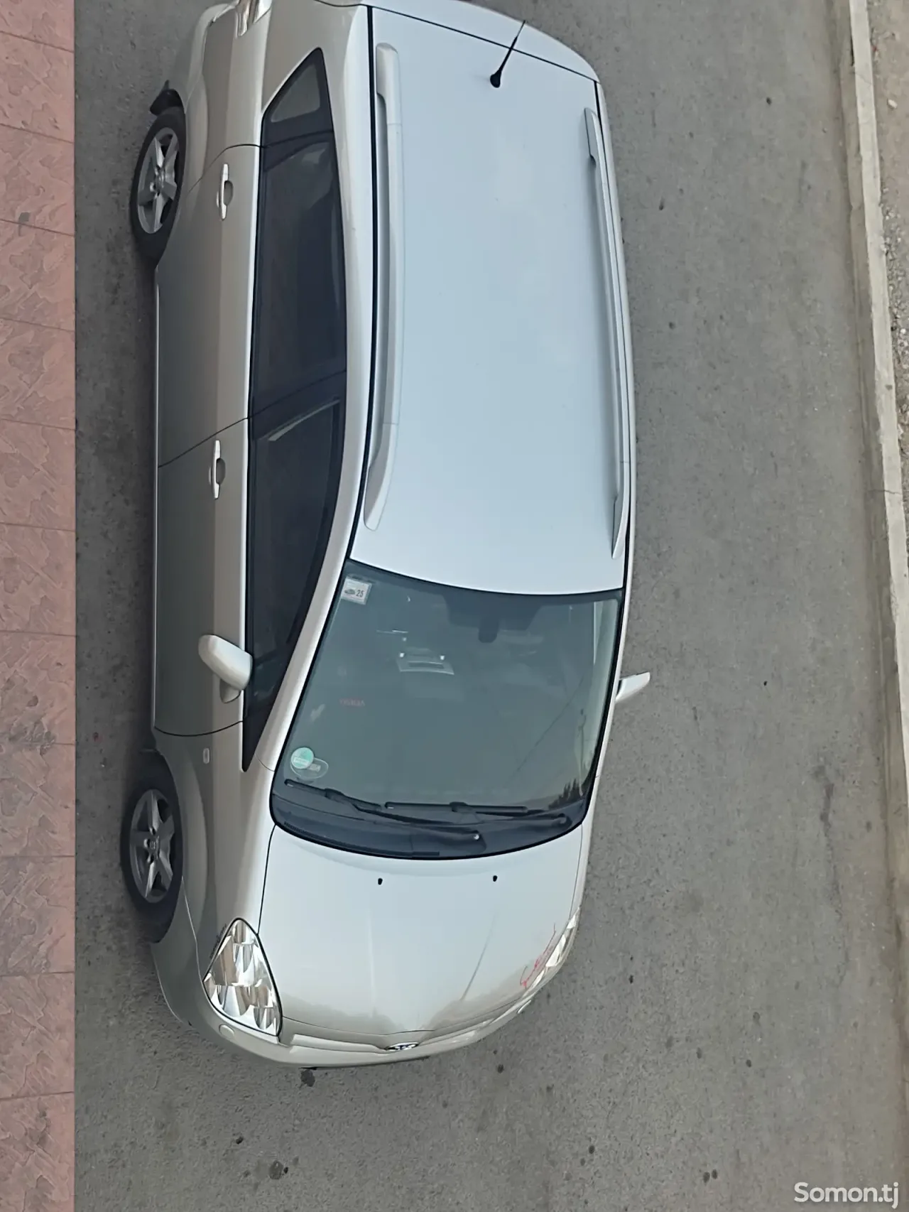 Toyota Corolla Verso 2006 · 1.8 MT
