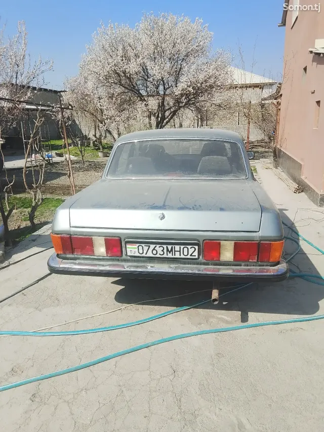 ГАЗ 3102 1999 · 2.0 MT