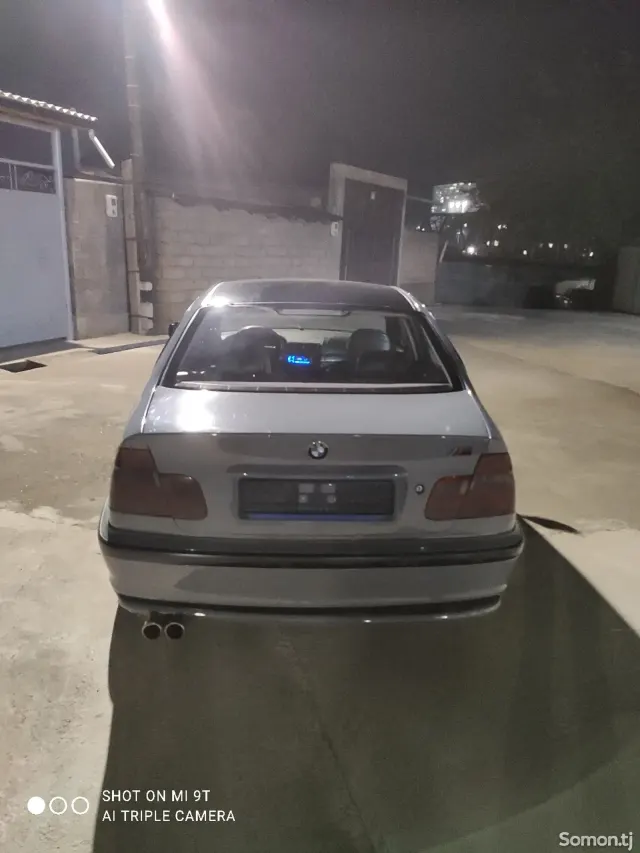BMW 3 series 2000 · 2.4 AT