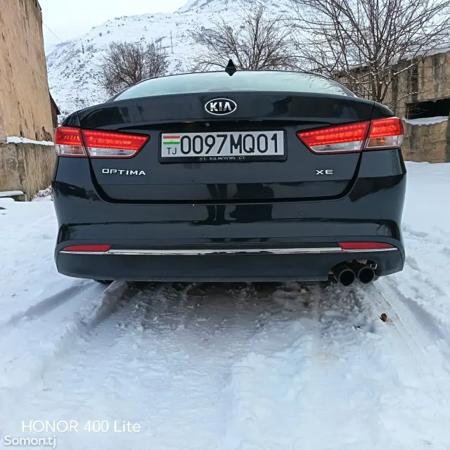 Kia Optima 2015 · 2.4 AT