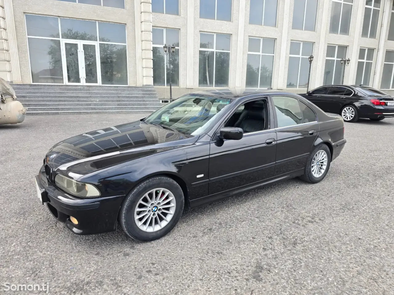 BMW 5 series 1999 · 2.3 AT