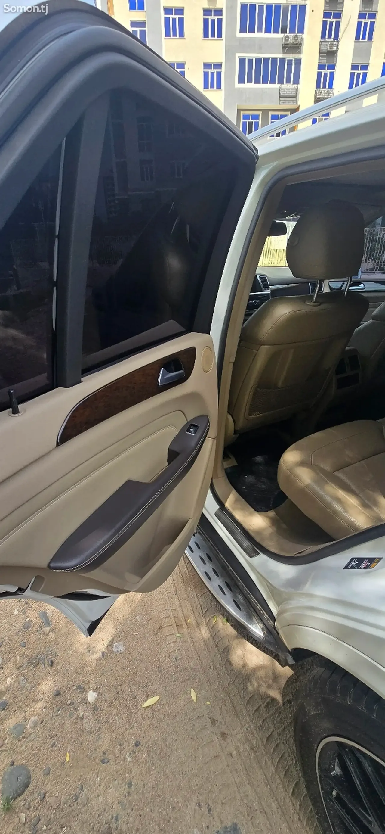 Mercedes-Benz ML class 2014 · 3.5 AT