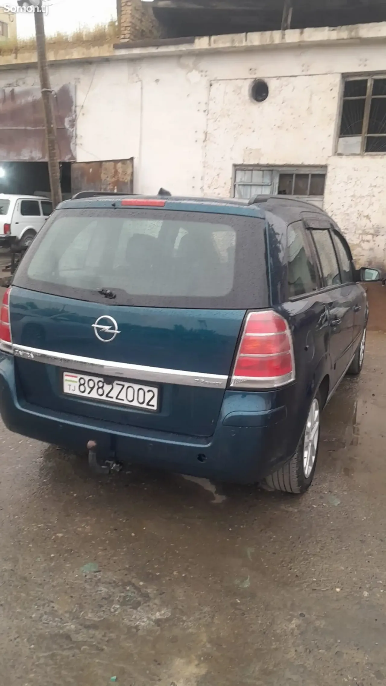 Opel Zafira 2006 · 2.2 AT