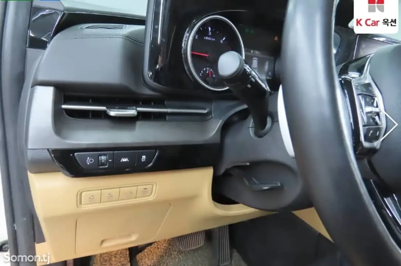 Kia Carnival 2020 · 2.2 AT