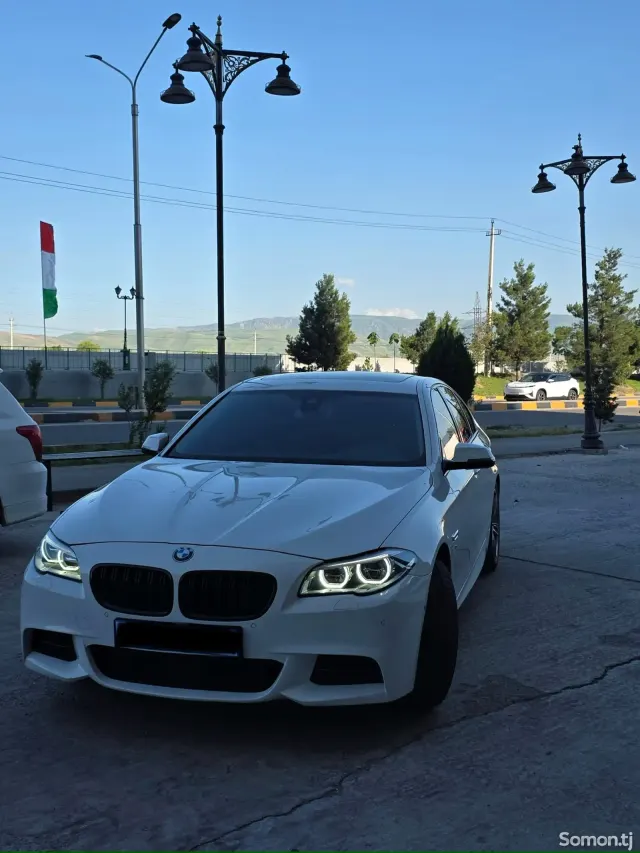 BMW 5 series 2016 · 3.0 AT