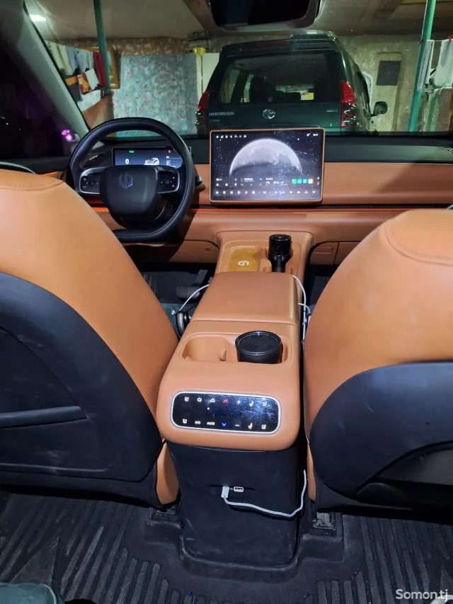 Leapmotor C16 2025 · AT