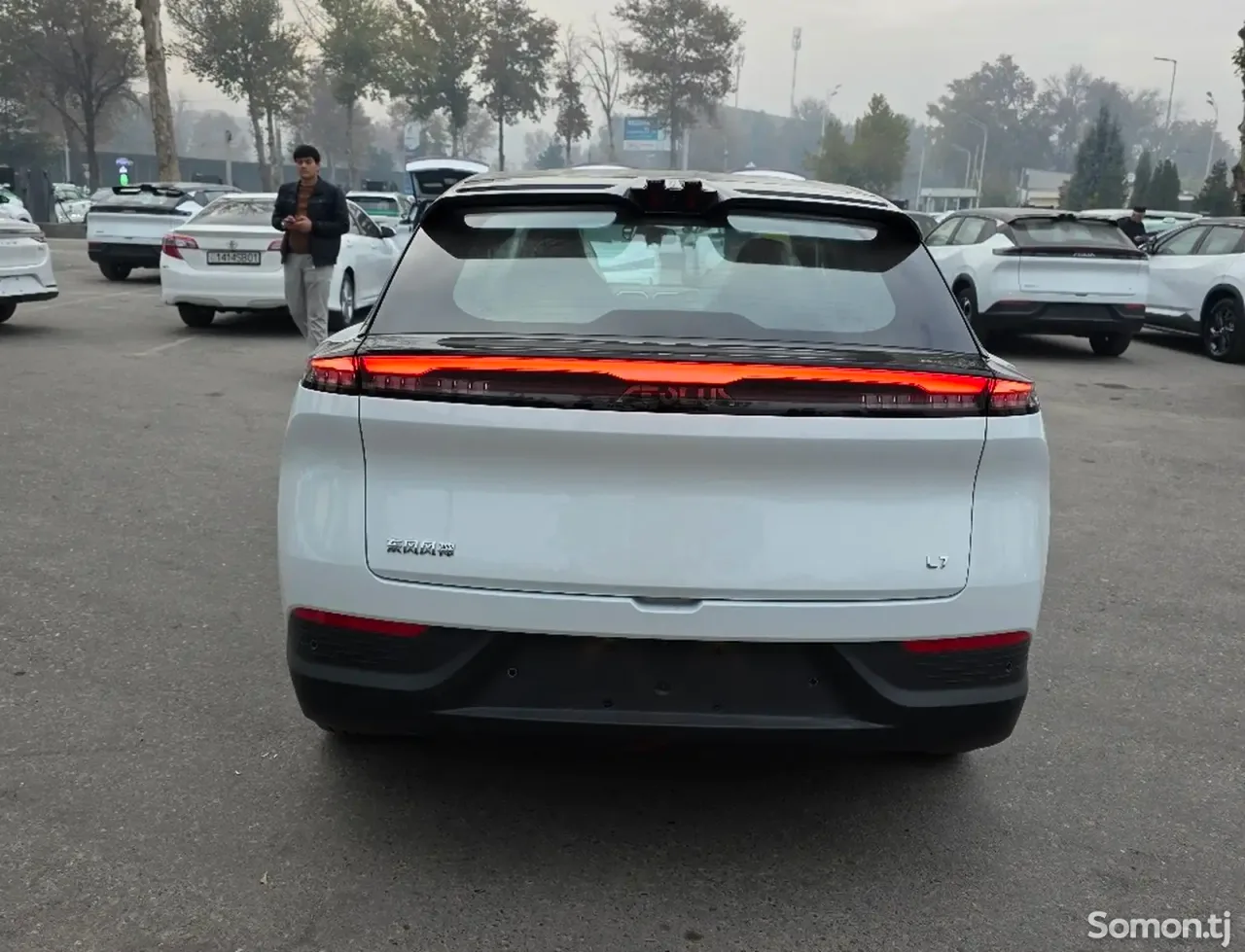 Dongfeng L7 2025 · AT