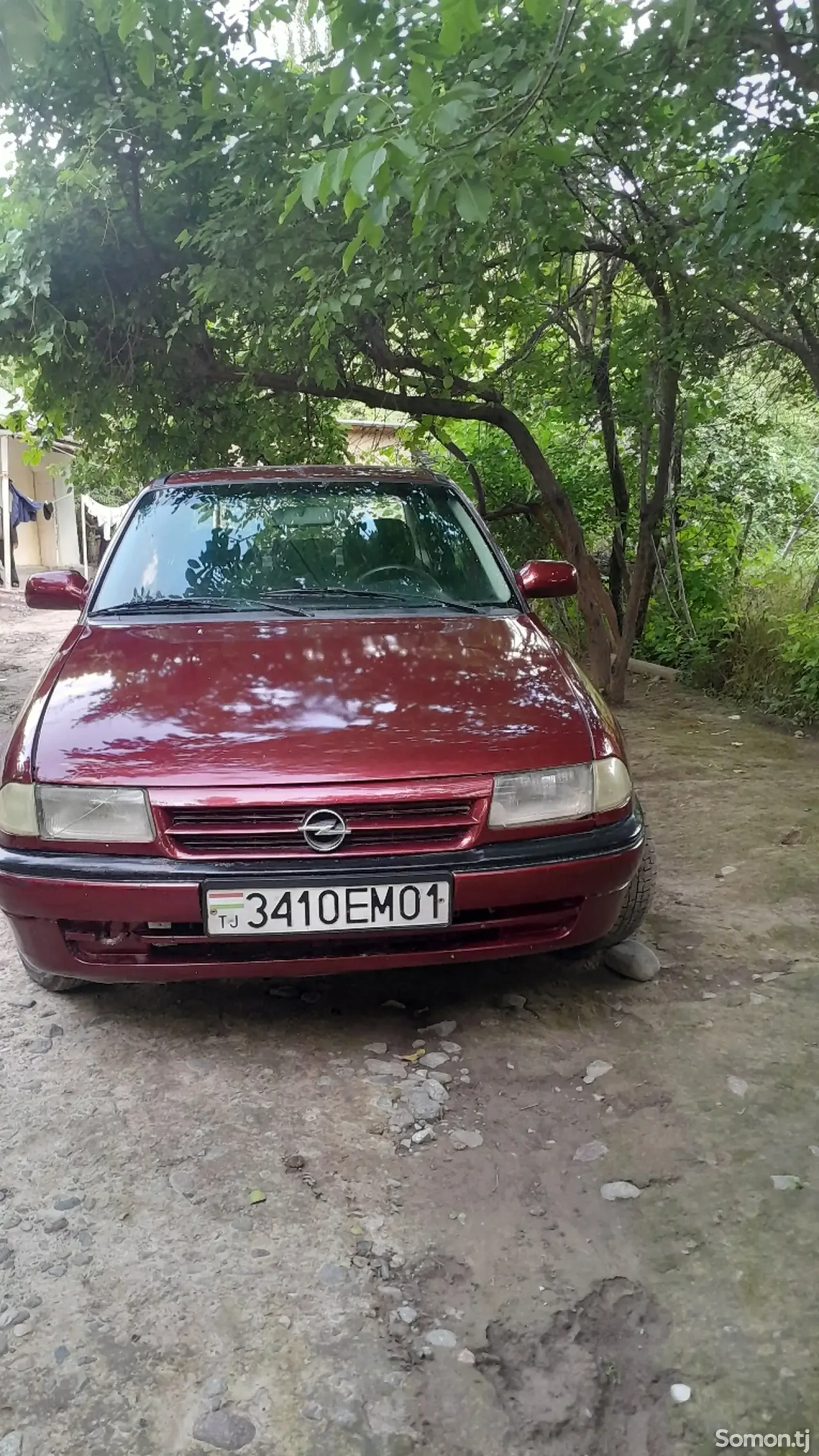Opel Astra F 1993 · 1.6 MT