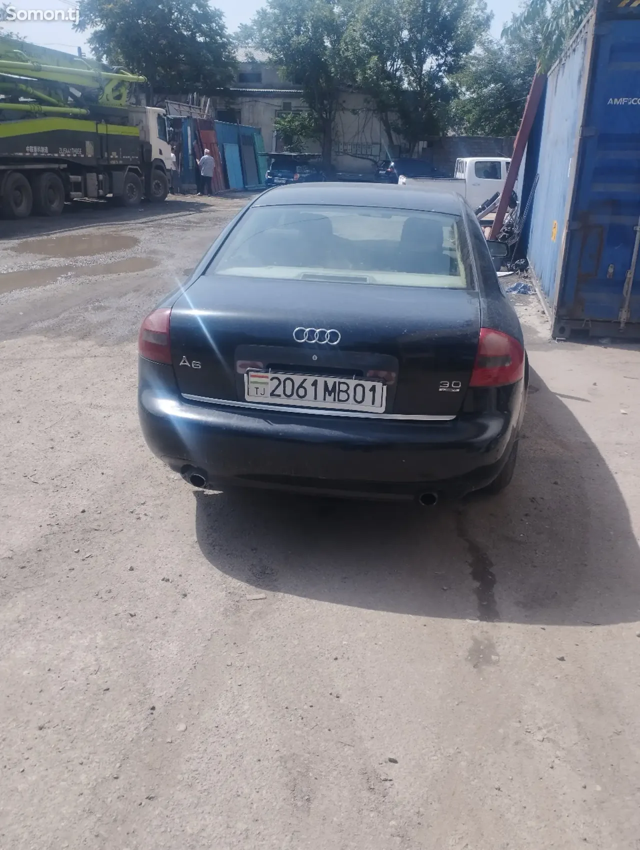 Audi A6 2003 · 2.4 AT