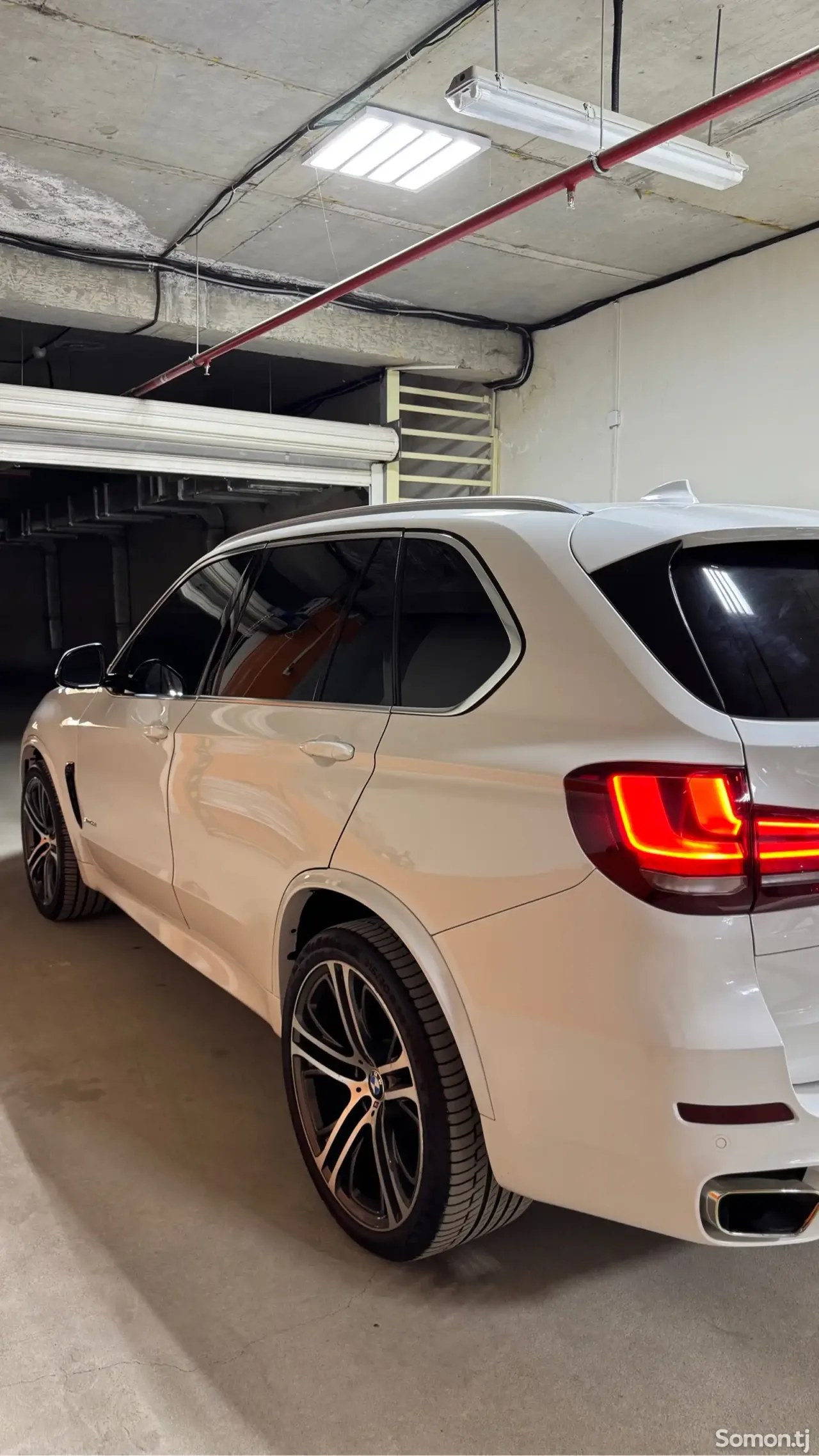 BMW X5 2014 · 3.5 AT