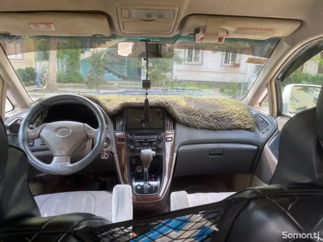 Toyota Harrier 1999 · 3.0 AT