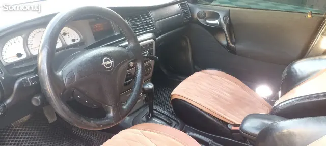 Opel Vectra B 2001 · 1.8 AT