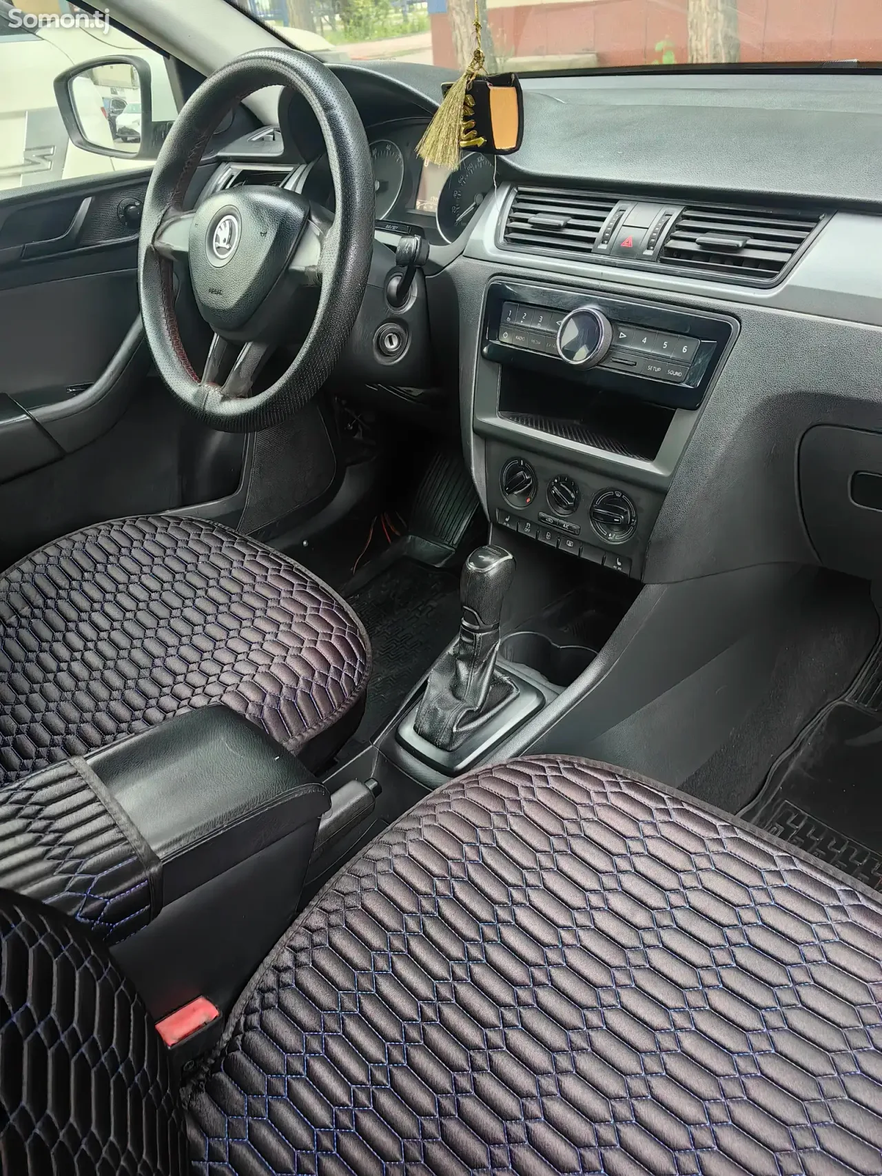 Skoda Rapid 2017 · 1.6 AT