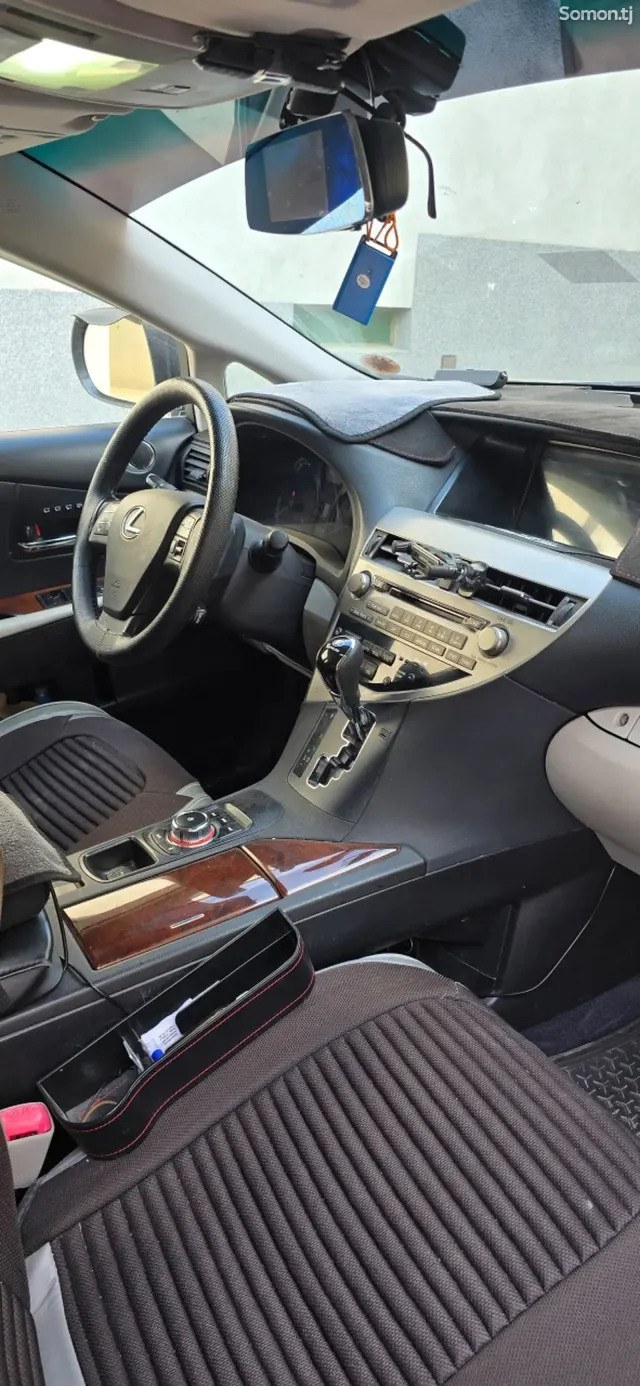 Lexus RX series 2011 · 4.5 AT