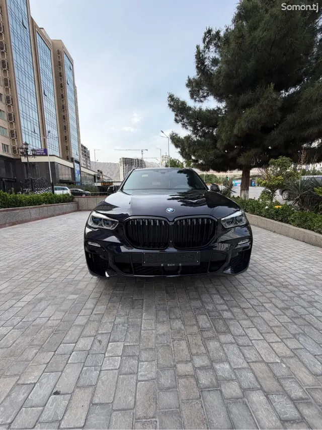 BMW X5 2019 · 3.0 AT